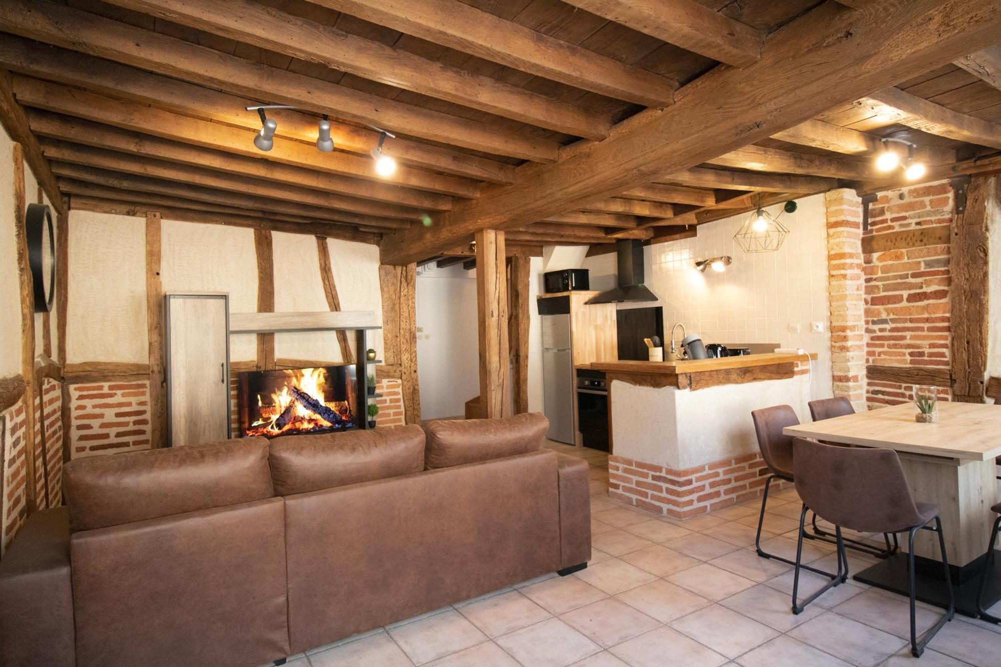 Les Chambres Tonics Montrevel-en-Bresse Extérieur photo